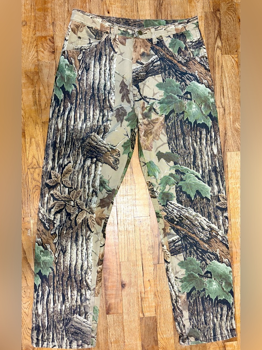 Vintage 1990s Wrangler Rugged Wear Real Tree Camo Jeans 36x34